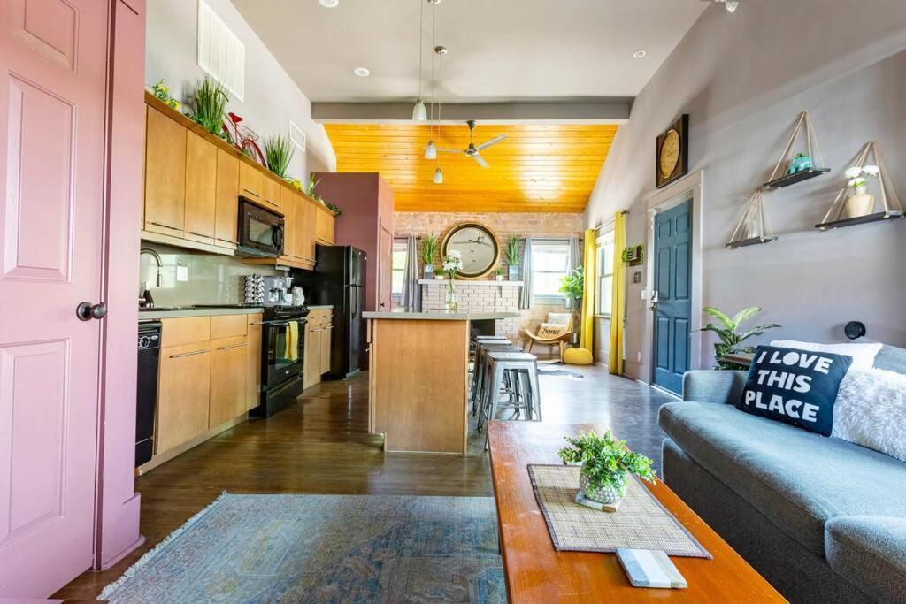 2Br Home W Parking Downtown Charm In Full Bloom! Tucson Exterior foto