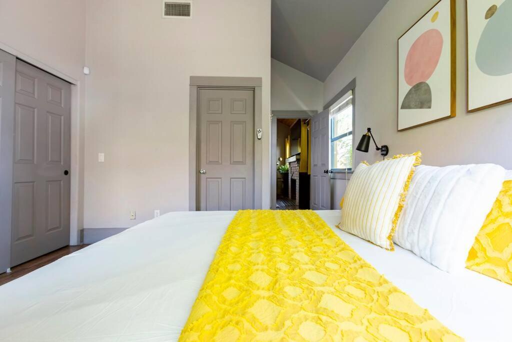 2Br Home W Parking Downtown Charm In Full Bloom! Tucson Exterior foto