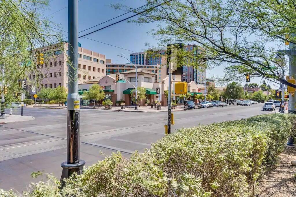 2Br Home W Parking Downtown Charm In Full Bloom! Tucson Exterior foto