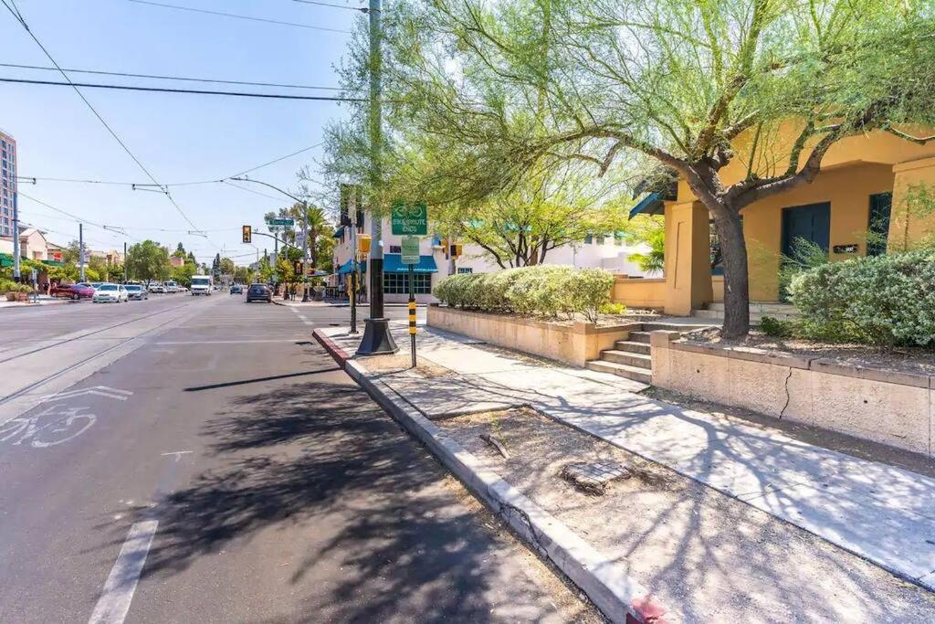 2Br Home W Parking Downtown Charm In Full Bloom! Tucson Exterior foto